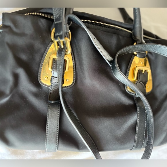 Authentic- PreOwned Prada, Nylon Bag, Excellent Condition - Picture 12 of 13